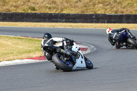 enduro-digital-images;event-digital-images;eventdigitalimages;no-limits-trackdays;peter-wileman-photography;racing-digital-images;snetterton;snetterton-no-limits-trackday;snetterton-photographs;snetterton-trackday-photographs;trackday-digital-images;trackday-photos